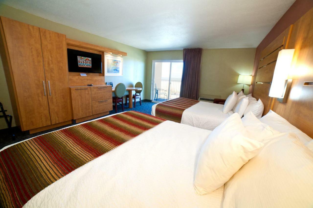 Desoto Beach Hotel Tybee Island Exterior photo