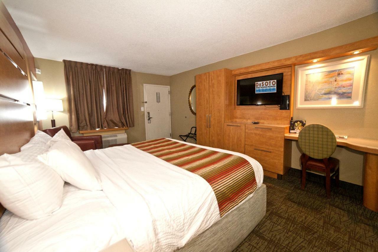 Desoto Beach Hotel Tybee Island Exterior photo